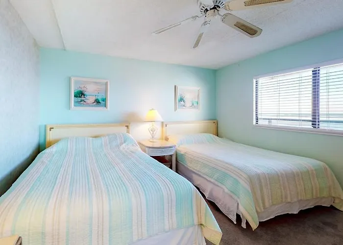 Budget-friendly Beachfront With Balcony Pools Gym & Sauna Holiday home Ocean City